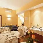 Hotel 4 Pini 3*