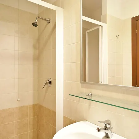 4 Pini Hotel 3*