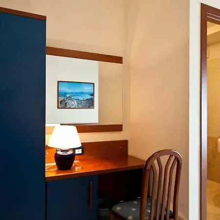 Hotel 4 Pini 3*