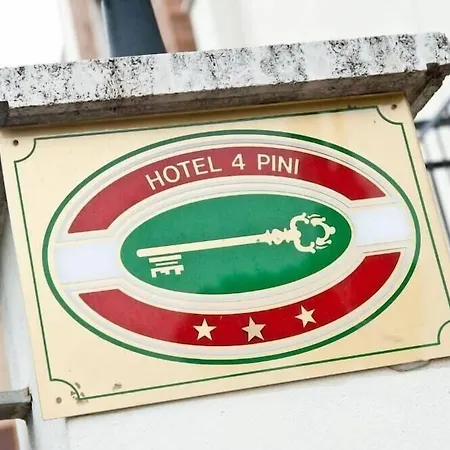 4 Pini 3* Roma
